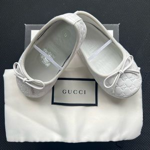 Gucci Infant Shoes (Size 3.5 US/ 19 EURO)